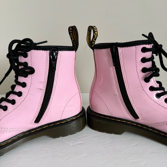 Dr. Martens 1460 J Pink Patent Leather Lace
Up/Zip Ankle Boots Size 2 - Picture 11 of 14